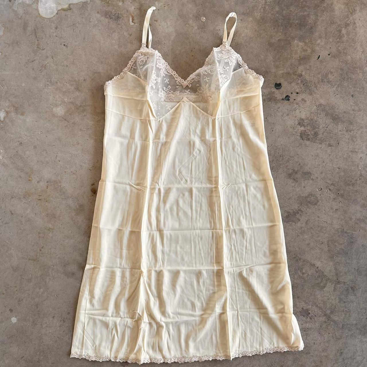 item listed by sapphic_vintage
