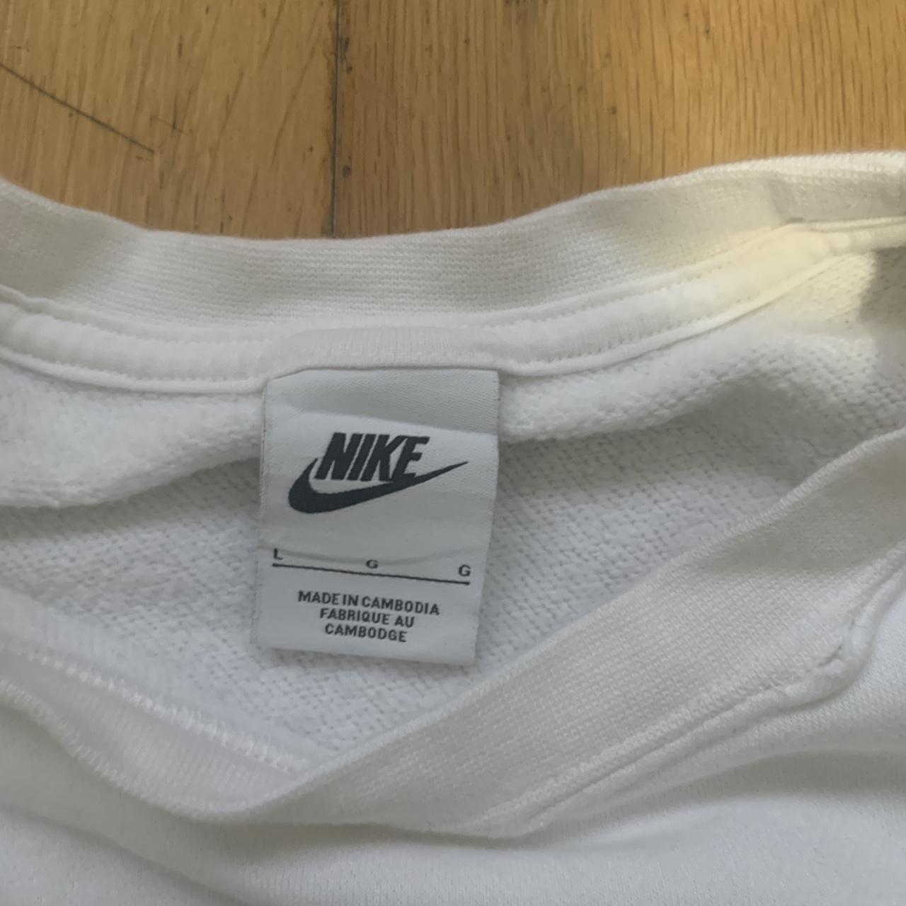 white nike jumper