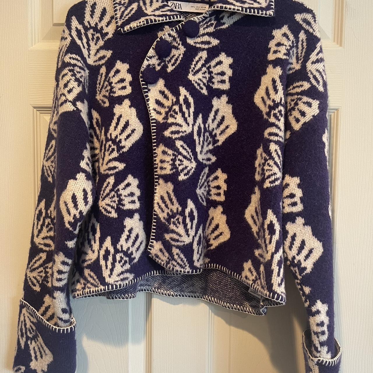 NWOT asymmetrical floral print cardigan . Never | Depop