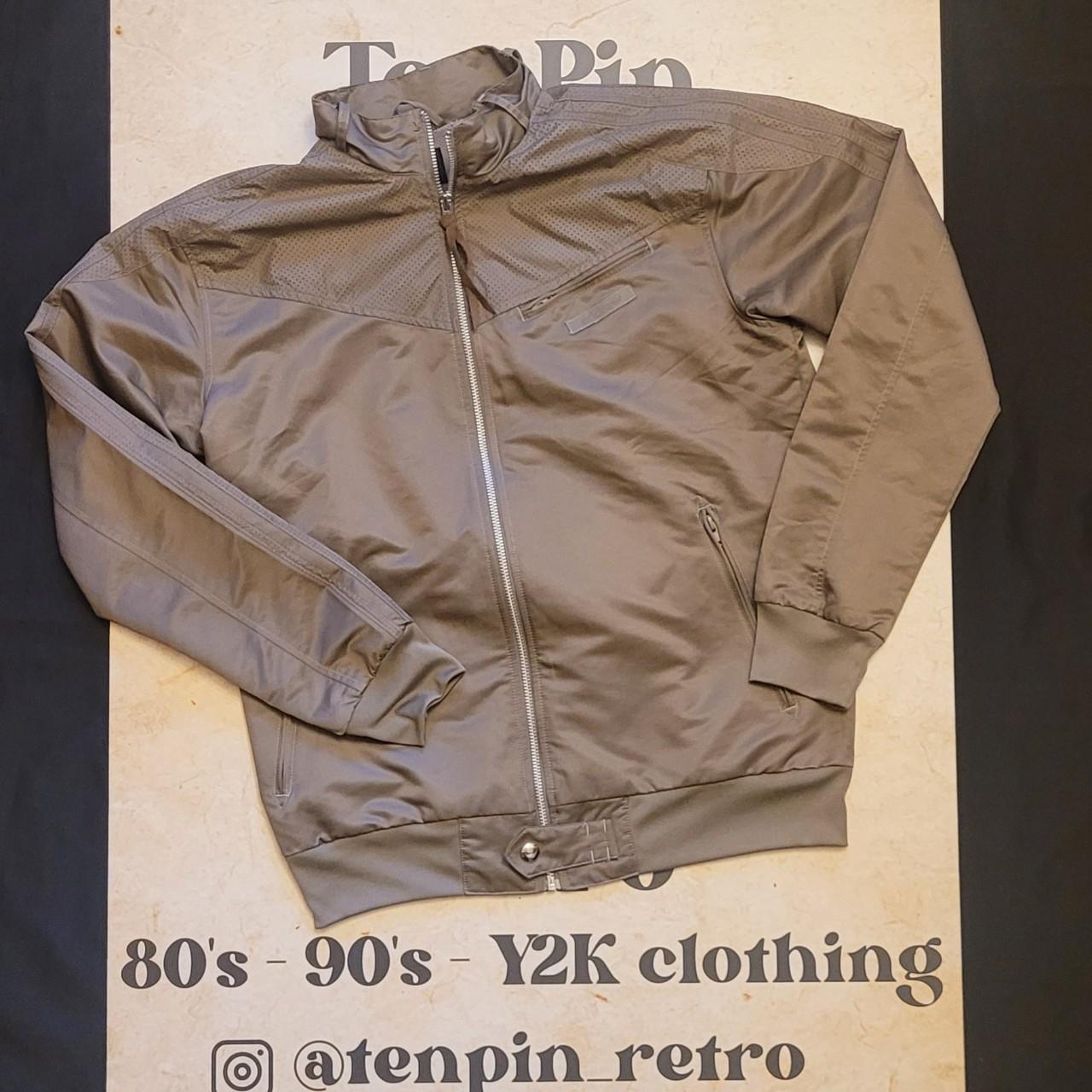 item listed by tenpin_retro