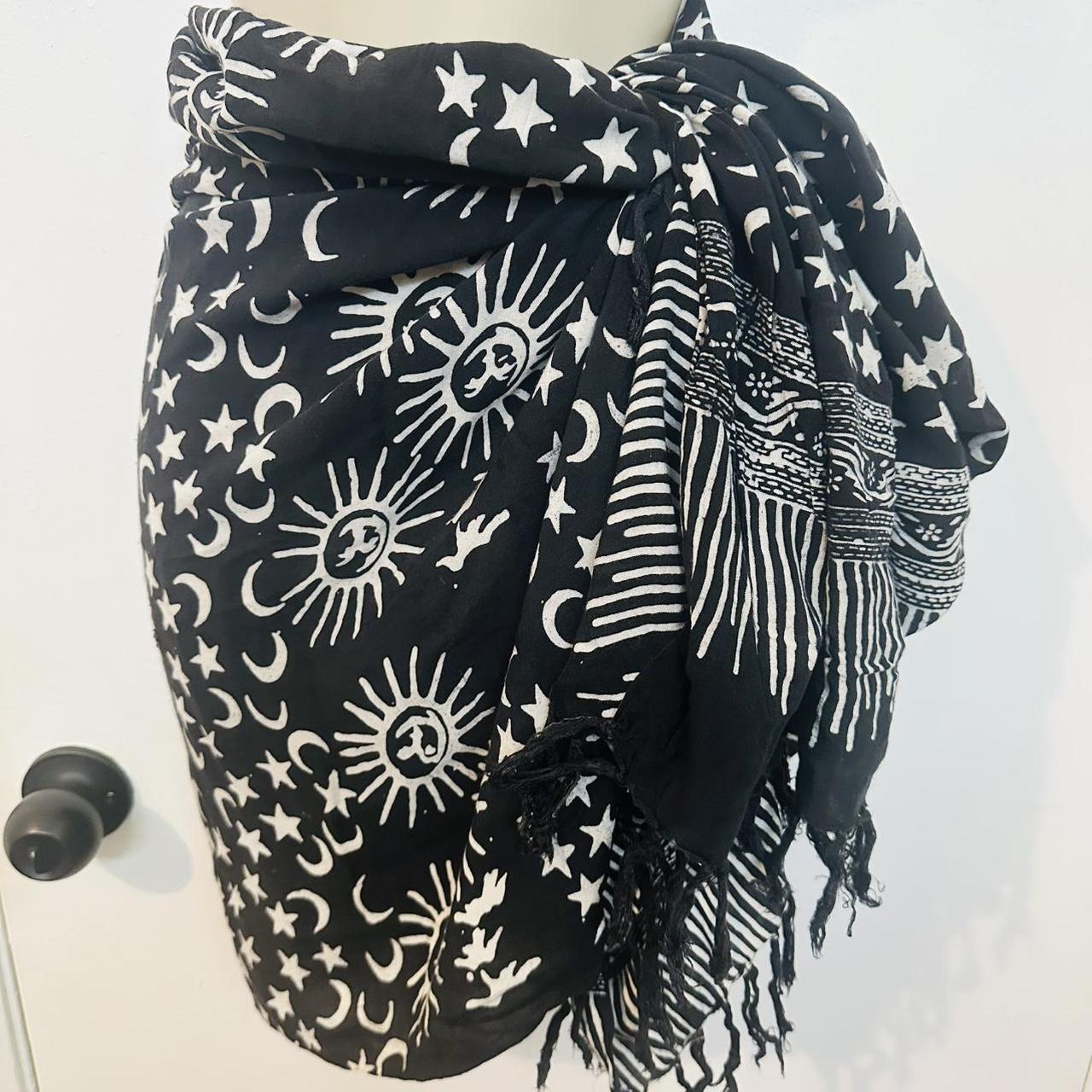 item listed by thepaintedmoon