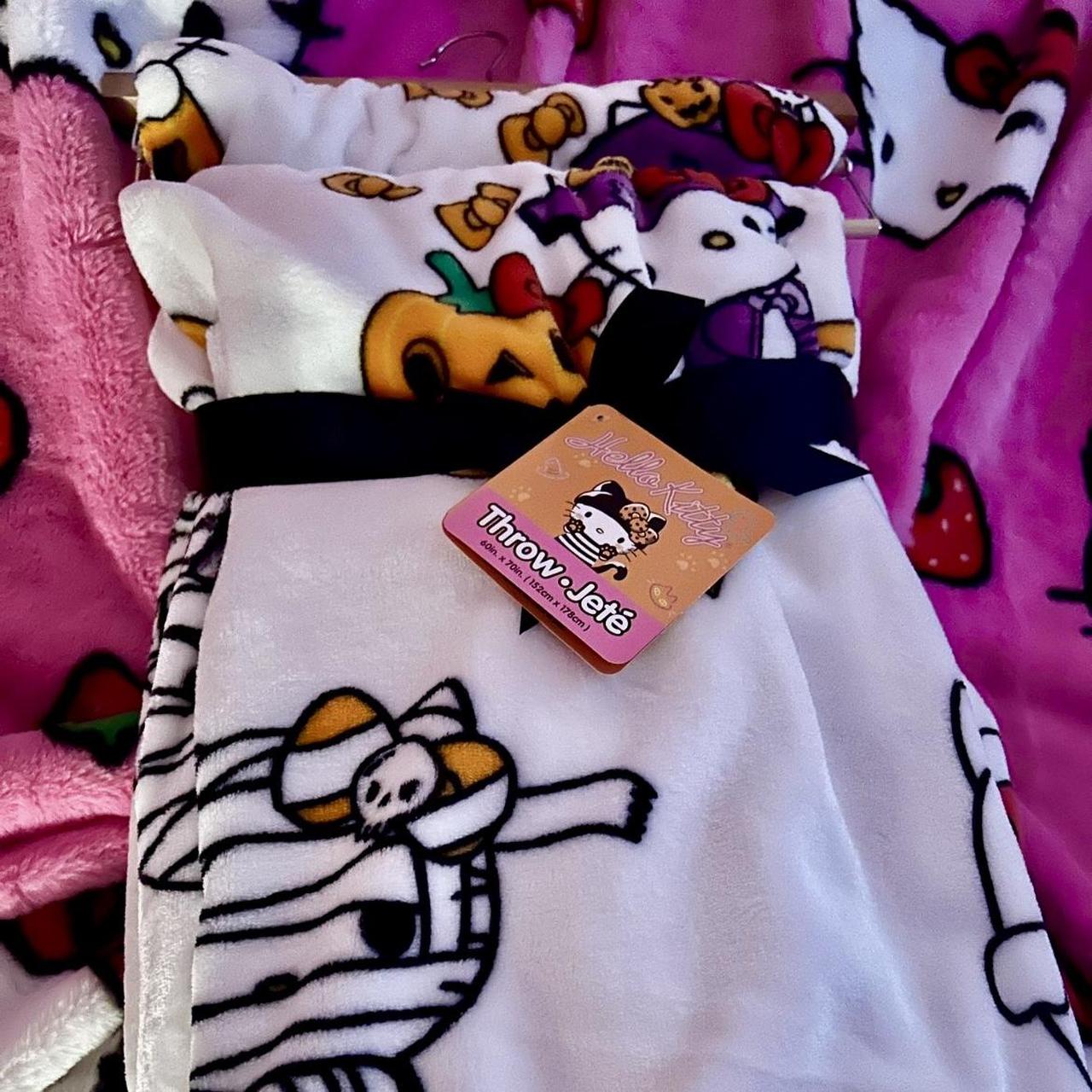 Hello Kitty Halloween Witch Ghost on sale Mummy Blanket