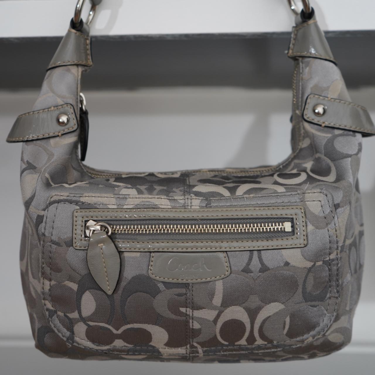 y2k Coach F15054 Hobo Purse -Silver Great and Cream | Depop