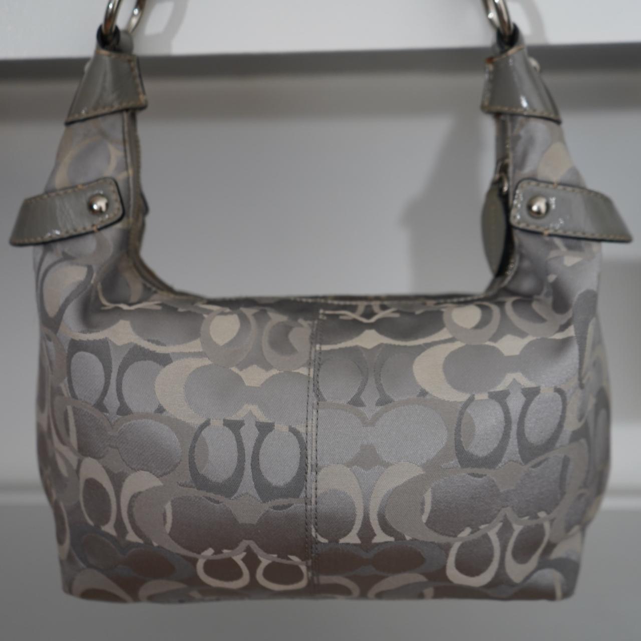 y2k Coach F15054 Hobo Purse -Silver Great and Cream | Depop