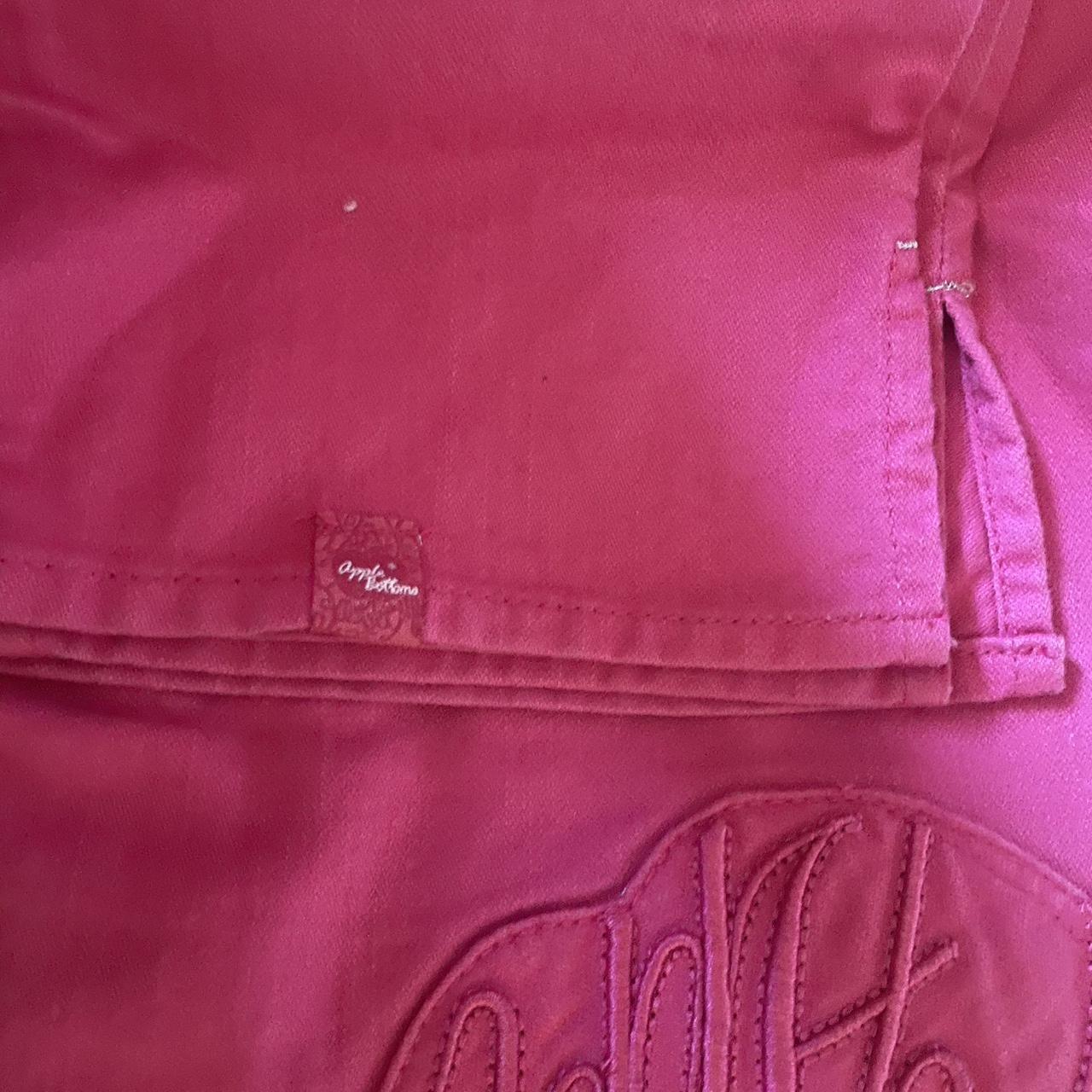 worn 2 times collecting dust in my closet pink 9/10 Depop