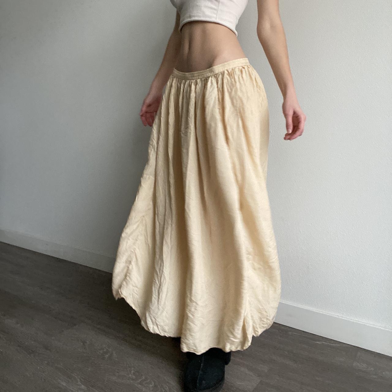 Women's Cream and White Skirt | Depop