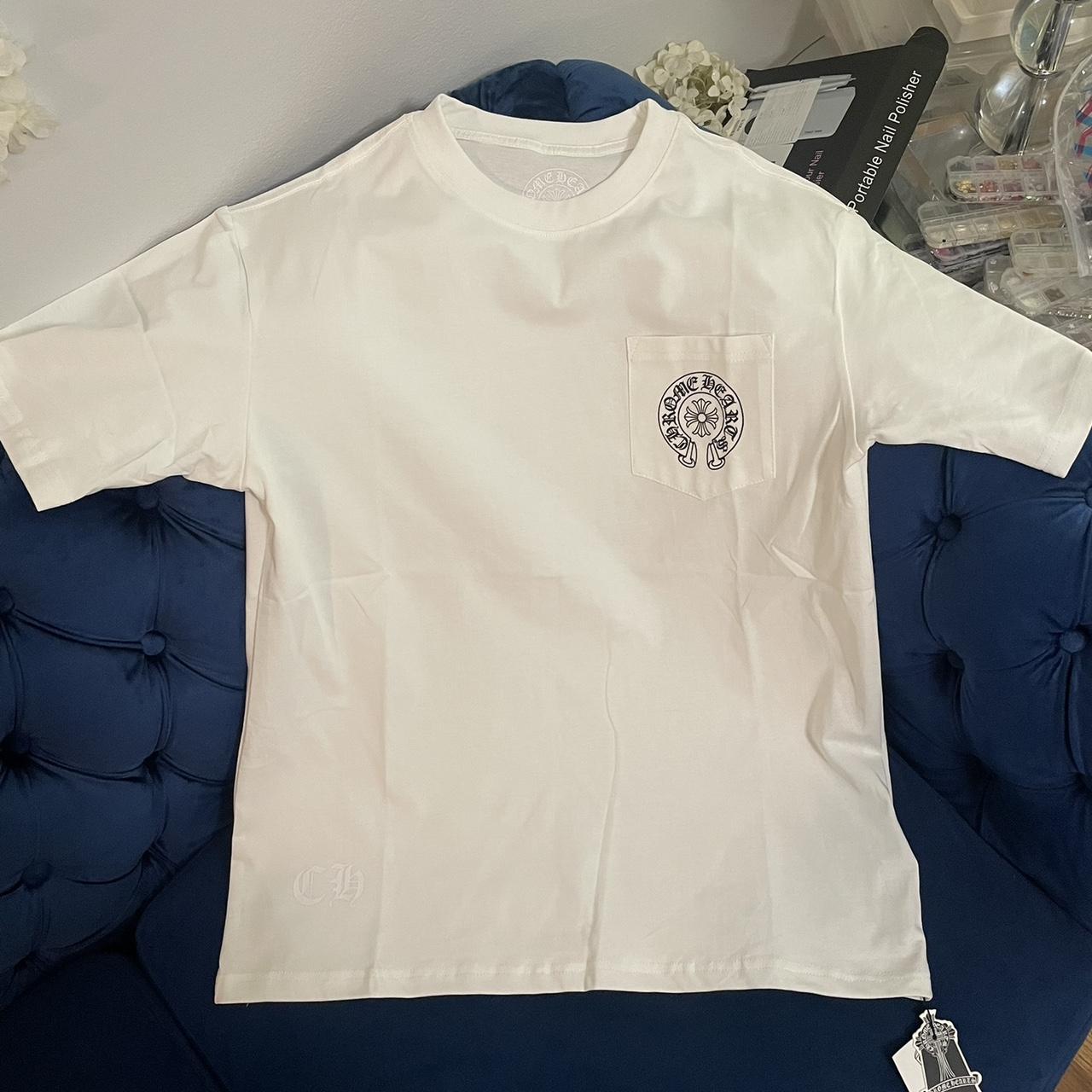 item listed by clothesplug11