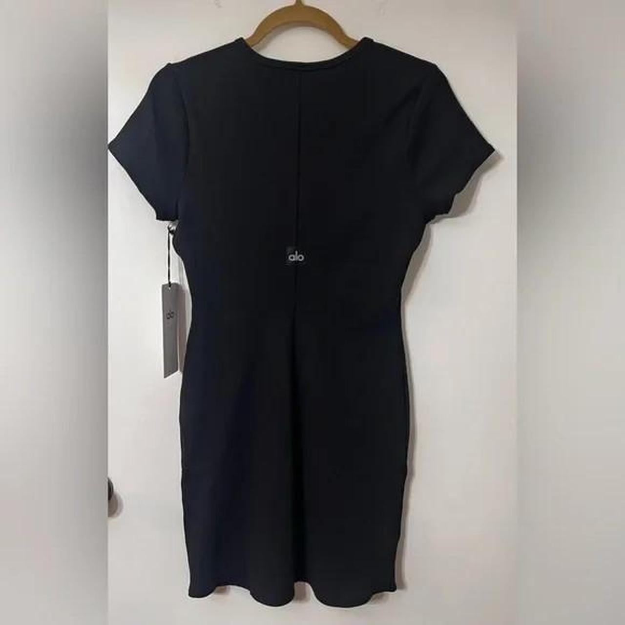 🆕Alo🎱 Goddess Ribbed Short Sleeve Dress Black Sz Large | Depop
