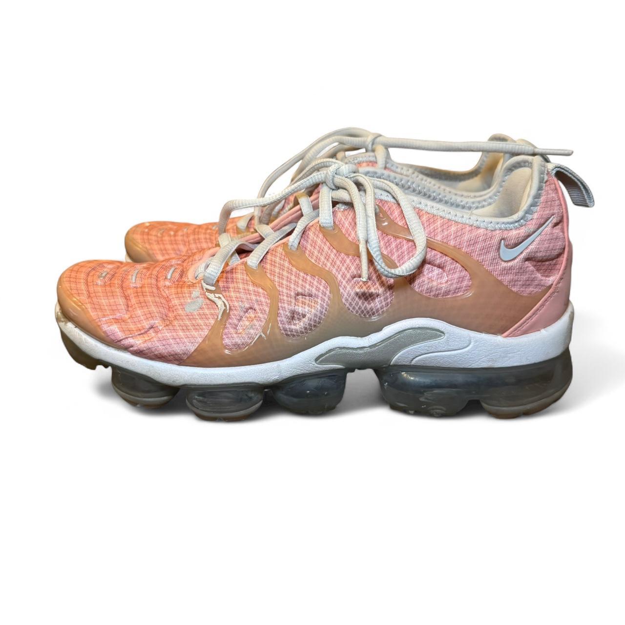 item listed by 2ndhandfirstfinds