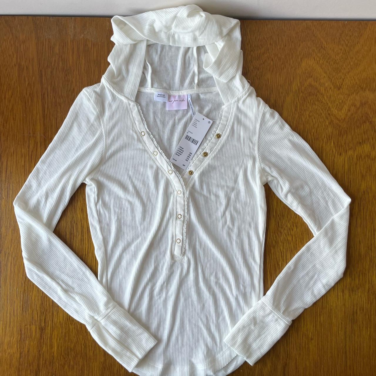 item listed by vibesxfit