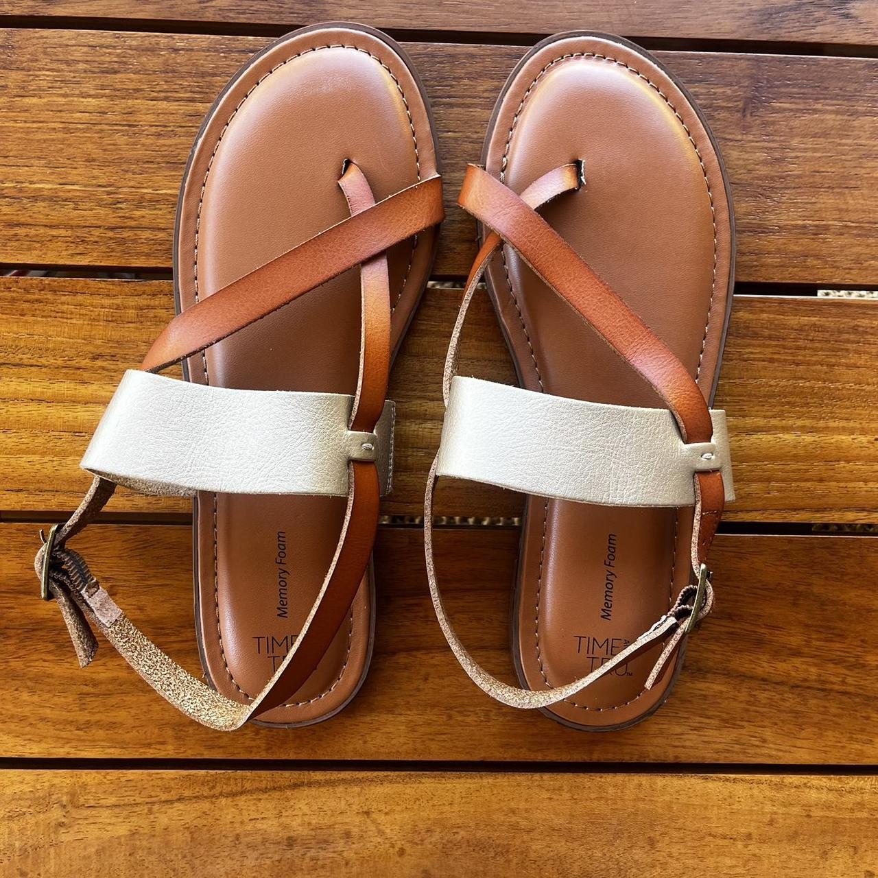 Time and tru women's 2024 sandals