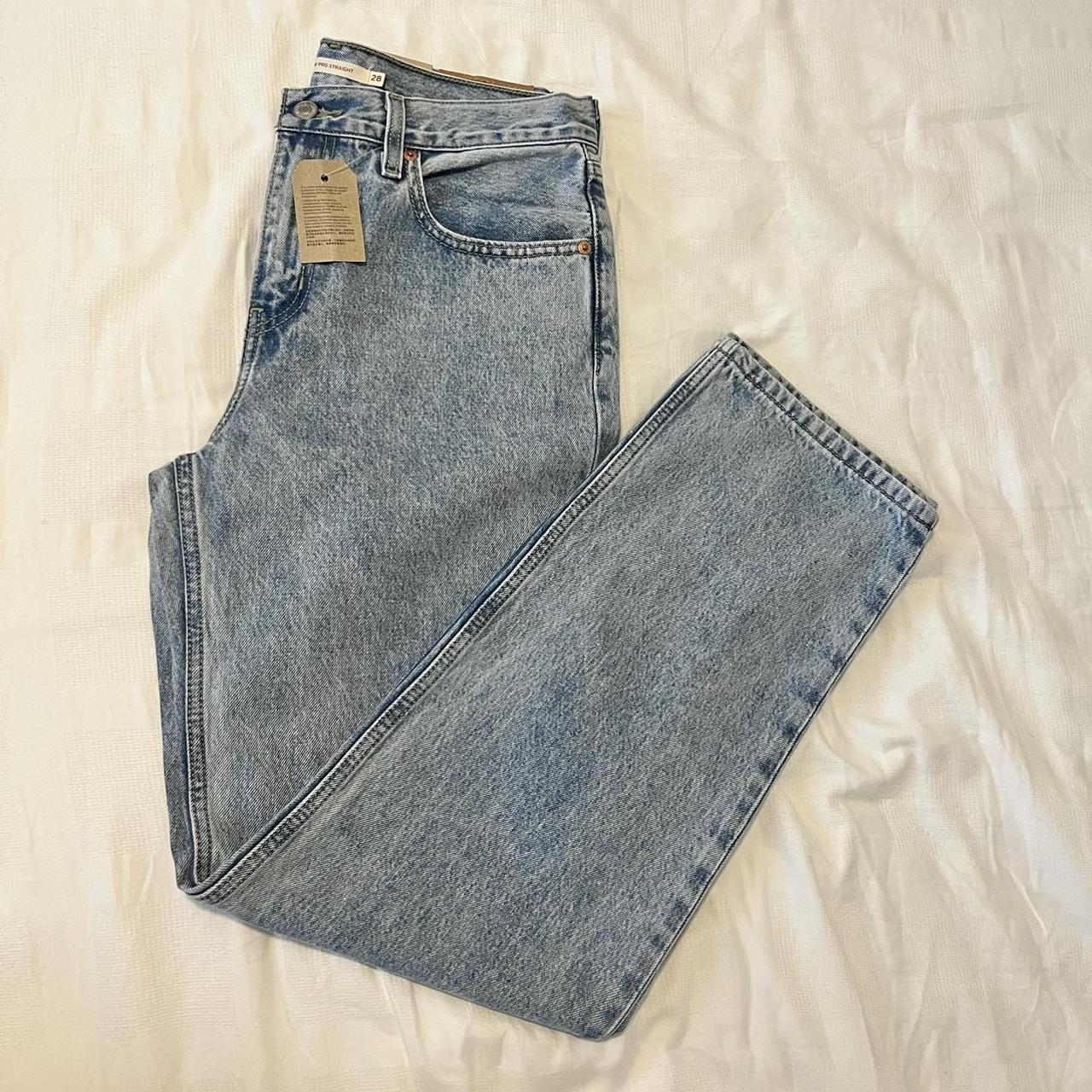 Levi's Women's Jeans | Depop