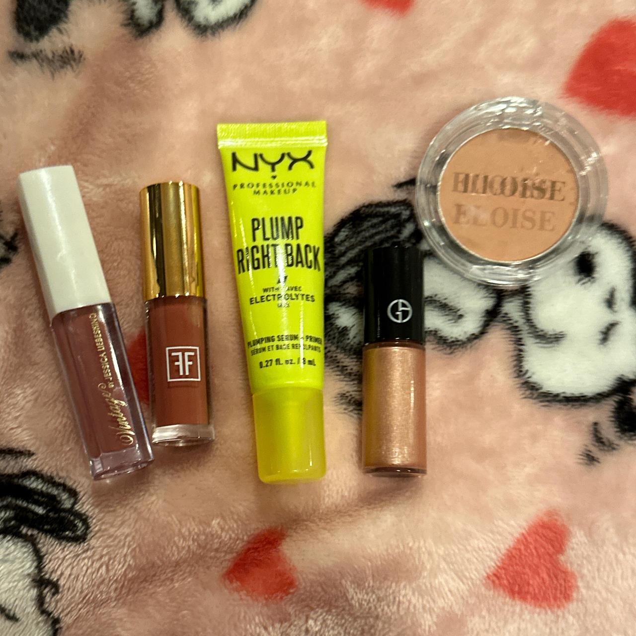 Mini makeup set with 5 mini products including: a... - Depop