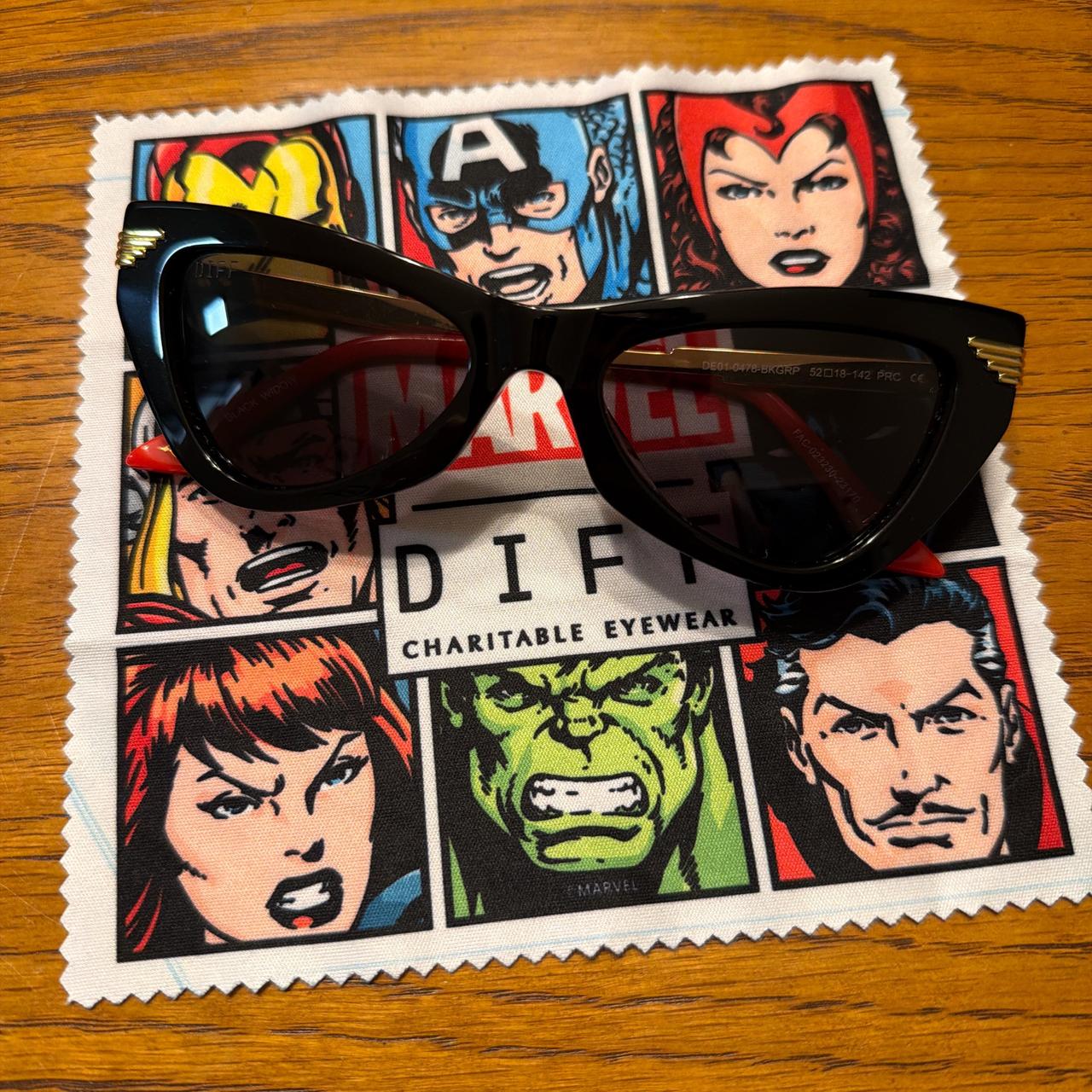 DIFF Women's Sunglasses - Black/Multi – DiffxMarv… - image 1