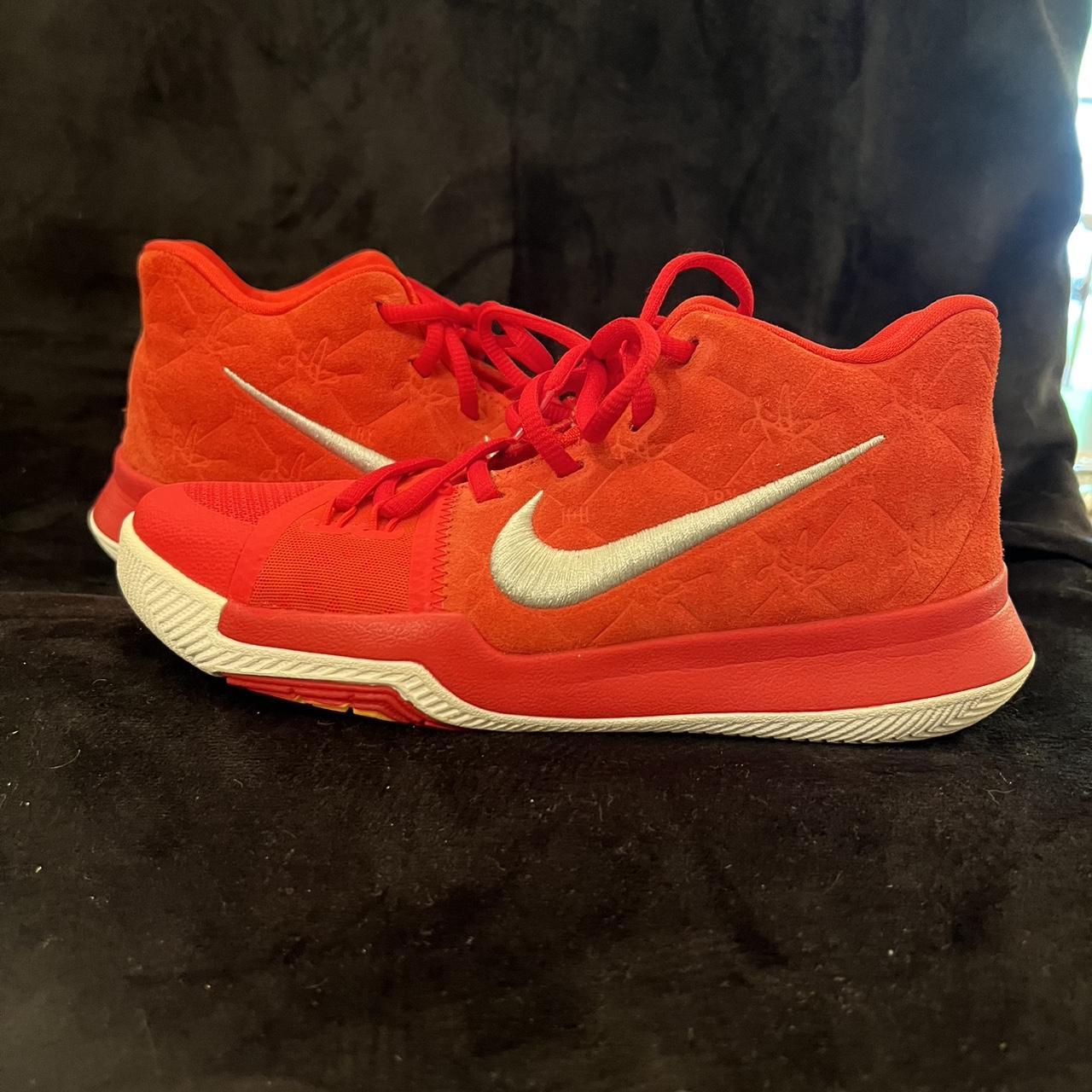 kyrie 3 red suede