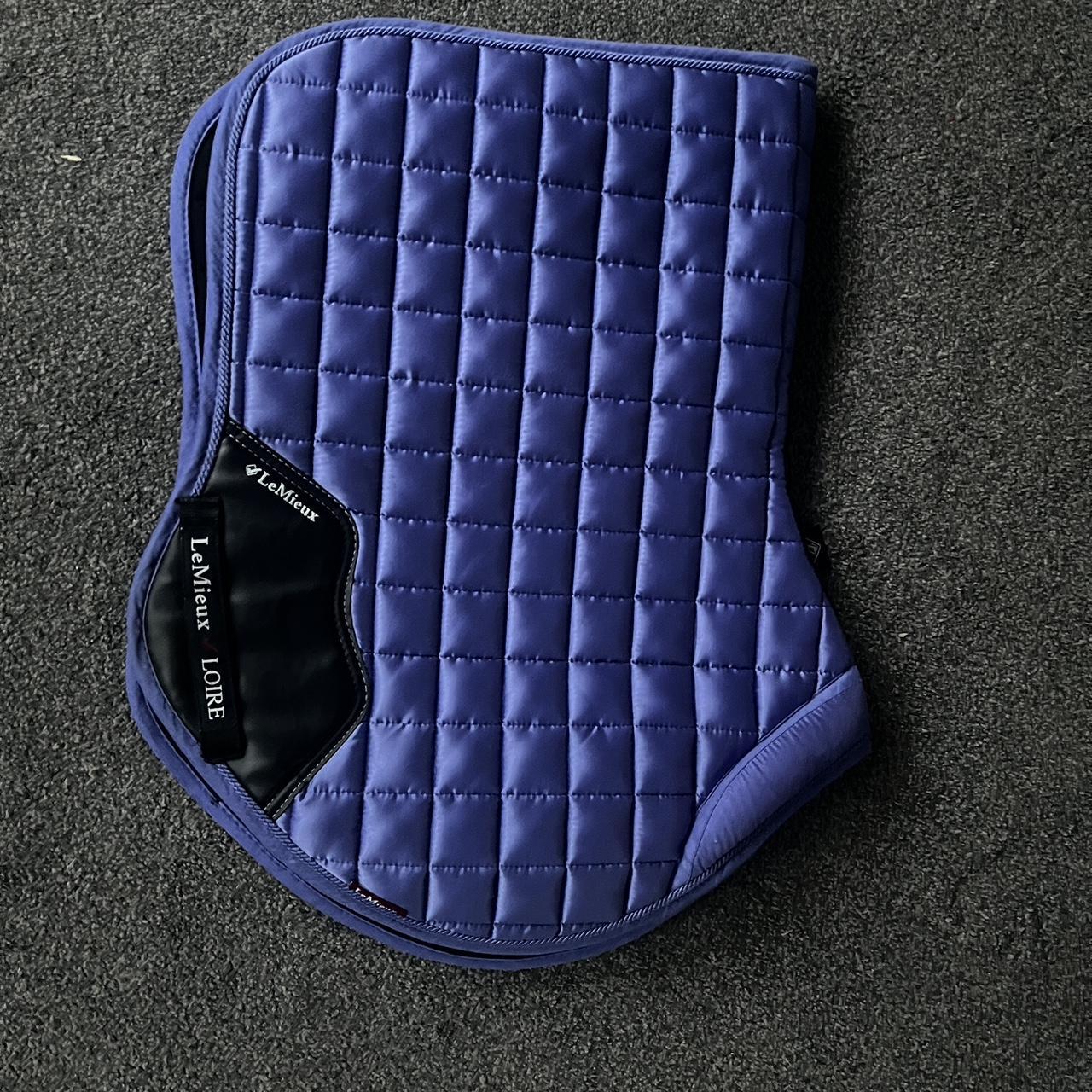 bluebell loire lemieux saddle pad really good... Depop