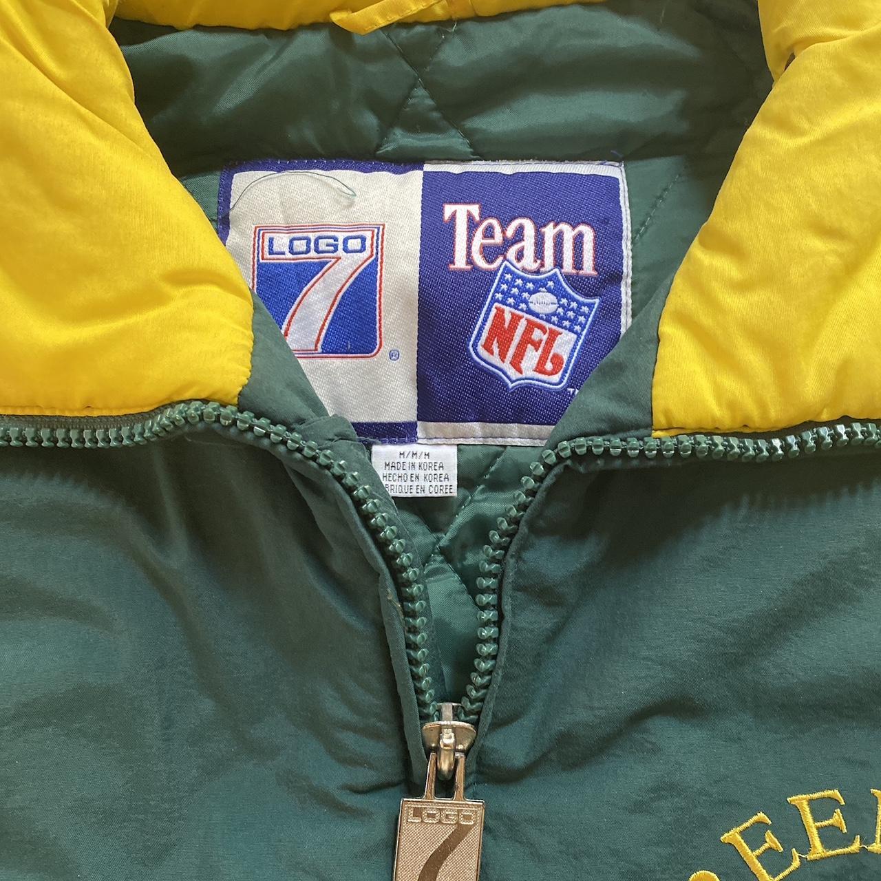 Vintage 1990s Green Bay Packers NFL Logo7 Puffer Jacket / 