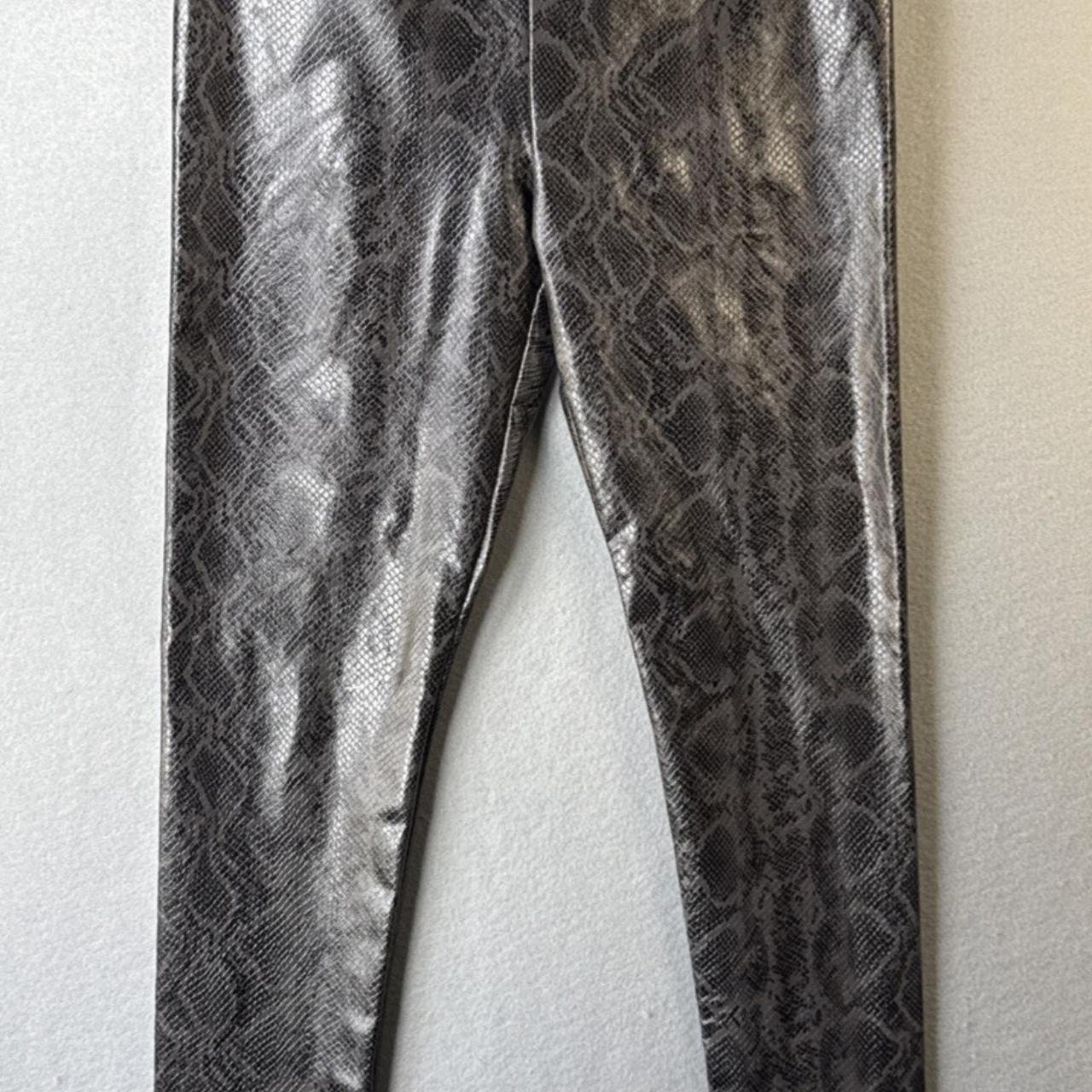 item listed by ishysellsit