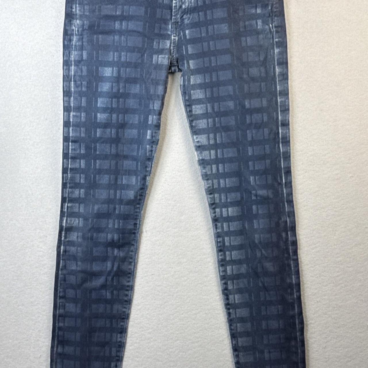 item listed by ishysellsit