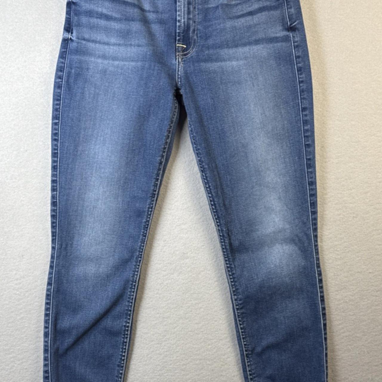 item listed by ishysellsit
