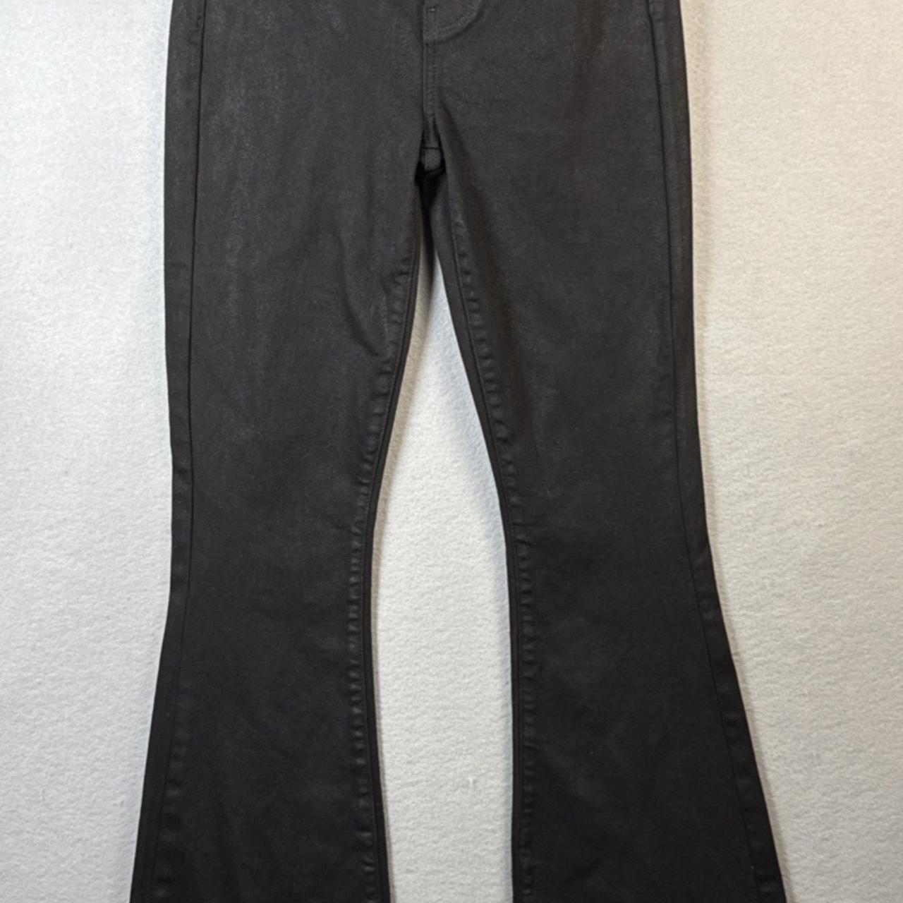 item listed by ishysellsit