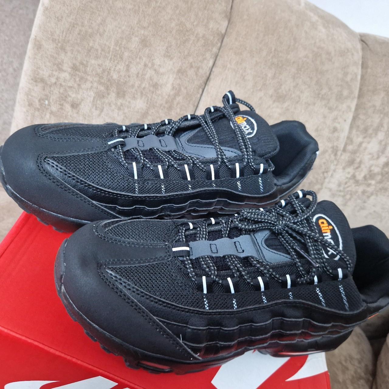 Nike Mens trainers Size 9s Brandnew still in the... Depop