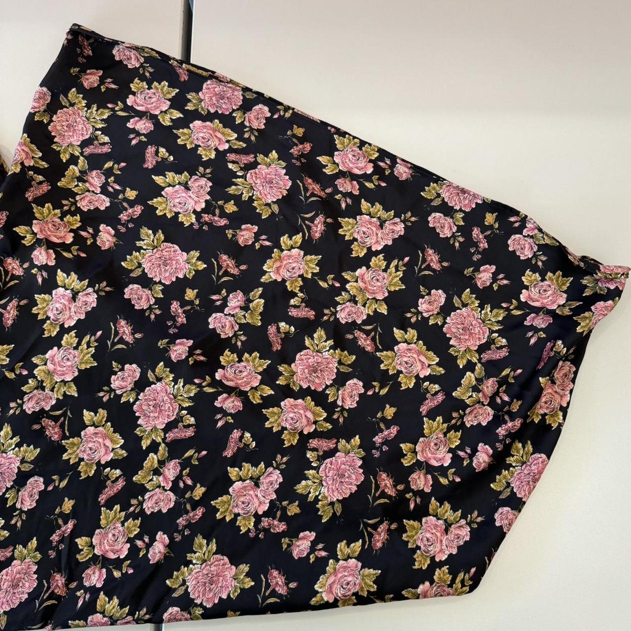 Zara Floral Dress * Size Medium * Brand Zara *... Depop