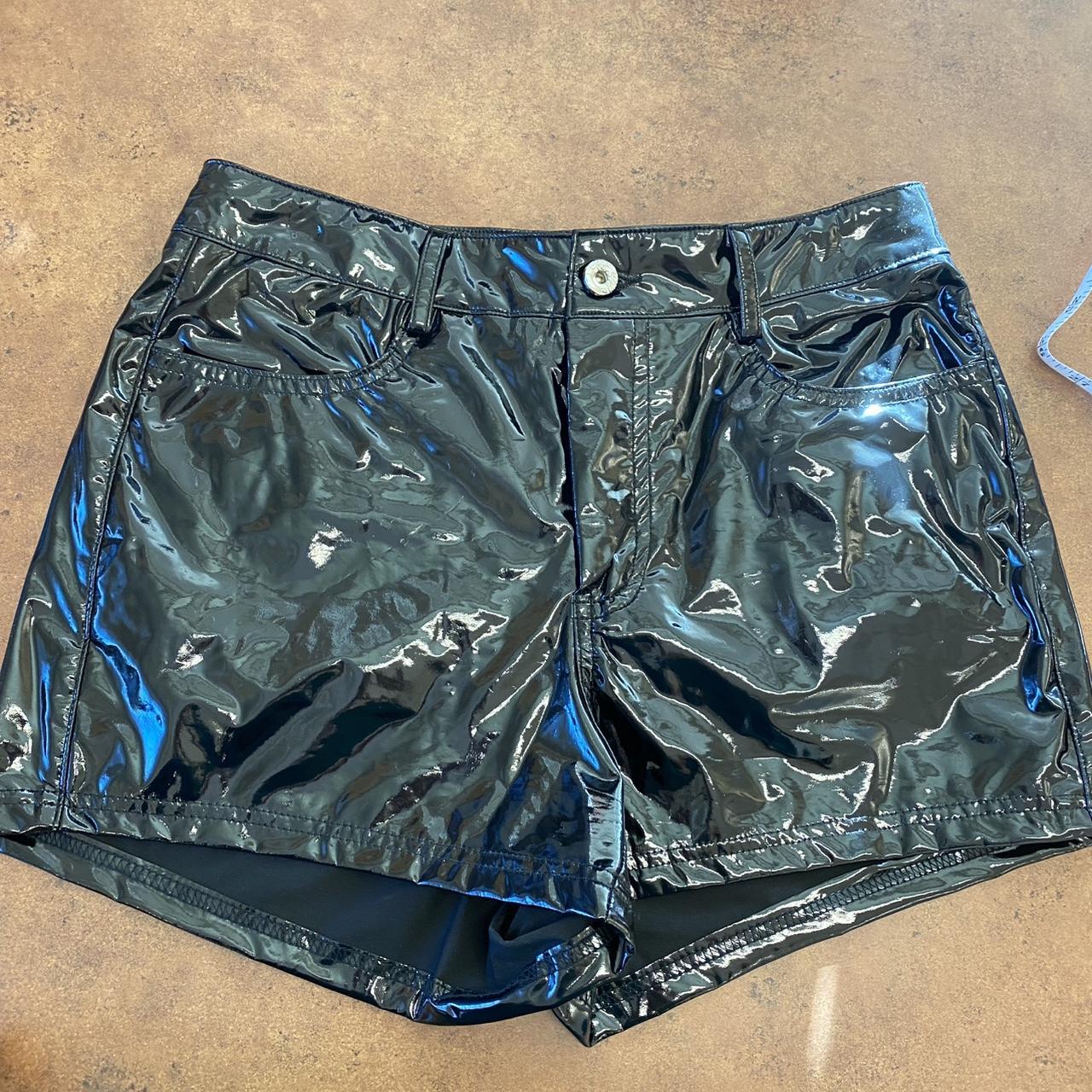 item listed by pinkcupcakes70