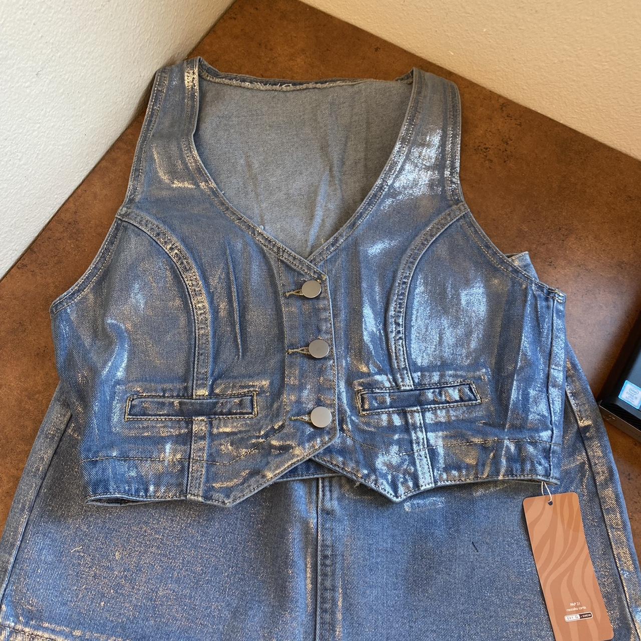 item listed by pinkcupcakes70