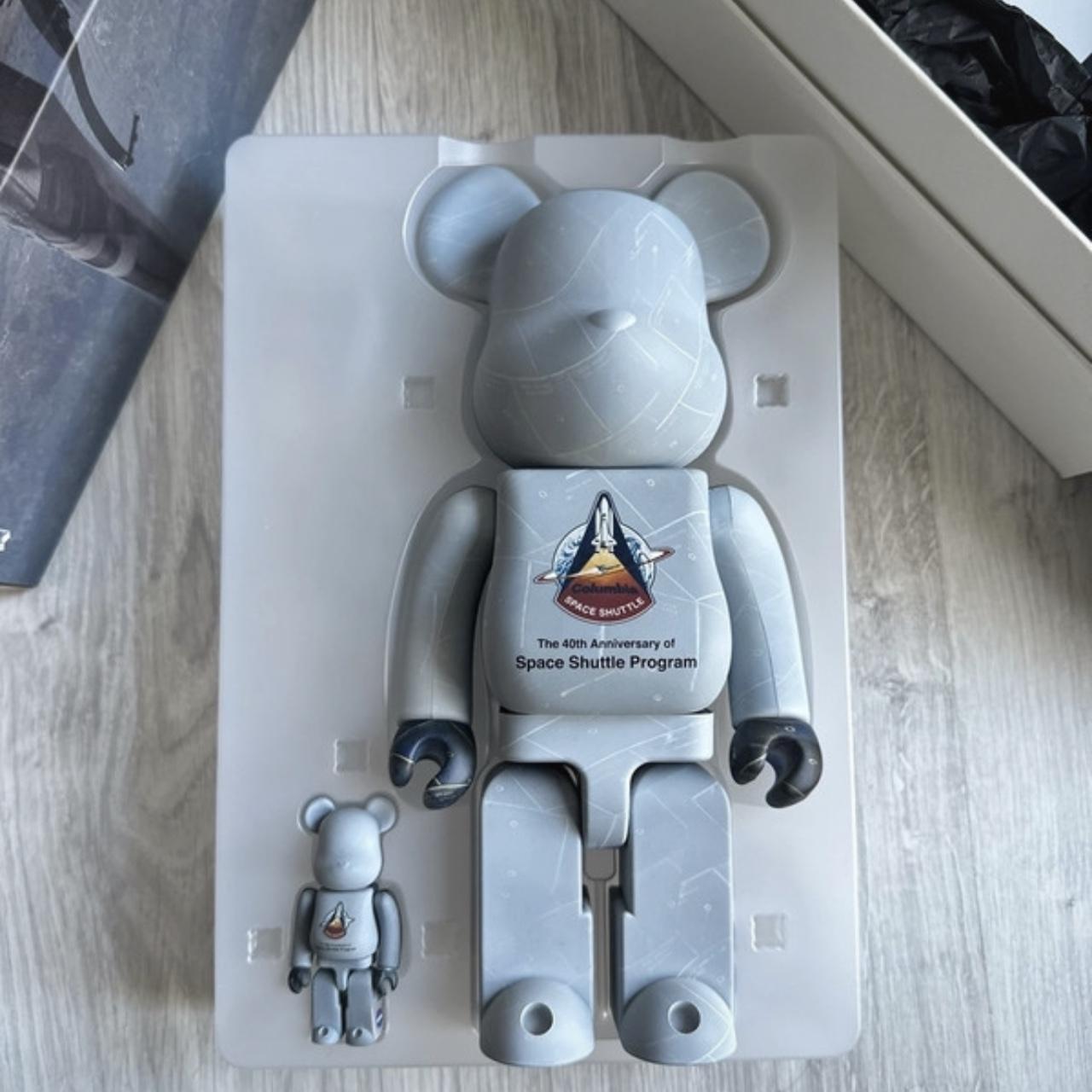 400% + 100% space shuttle be@rbrick 40th... - Depop