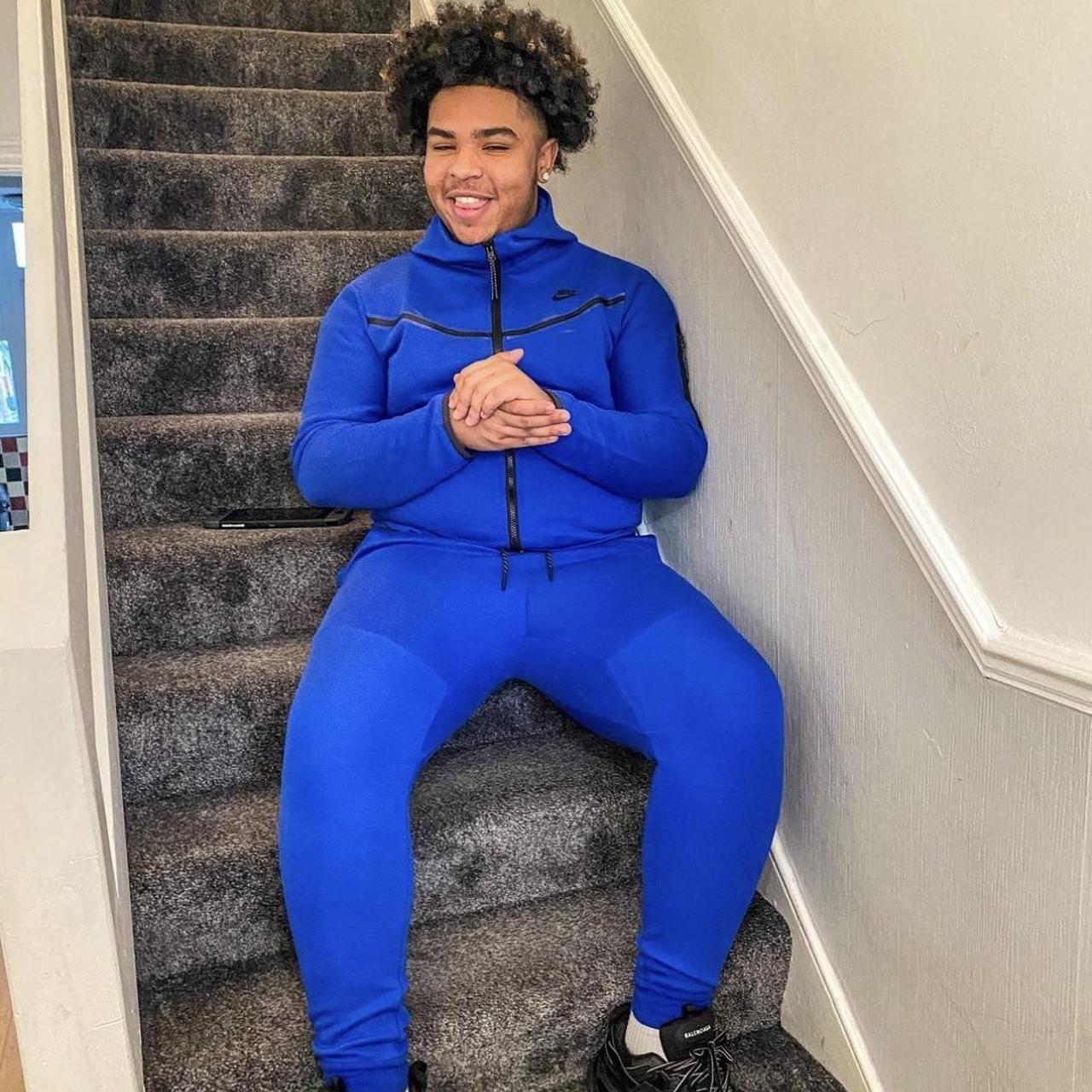 Navy Nike Tech Fleece (Full Tracksuit) Depop