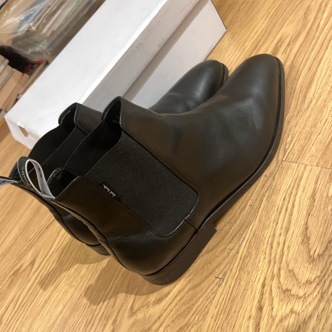 item listed by rayan91sdt