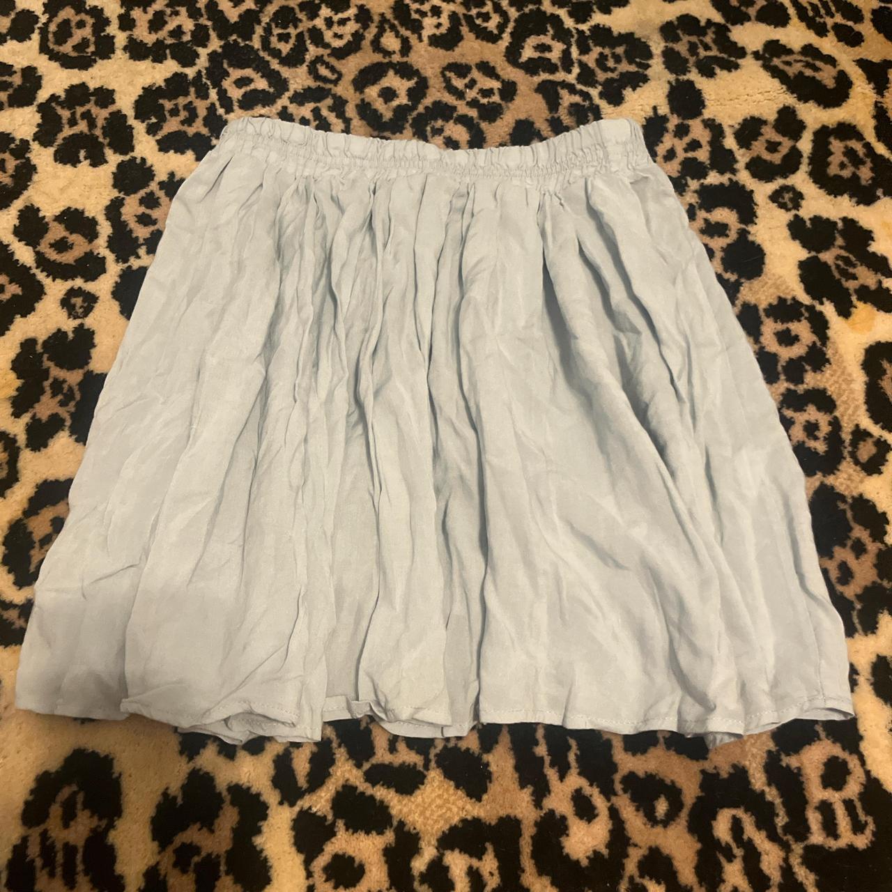 item listed by carolinaemi