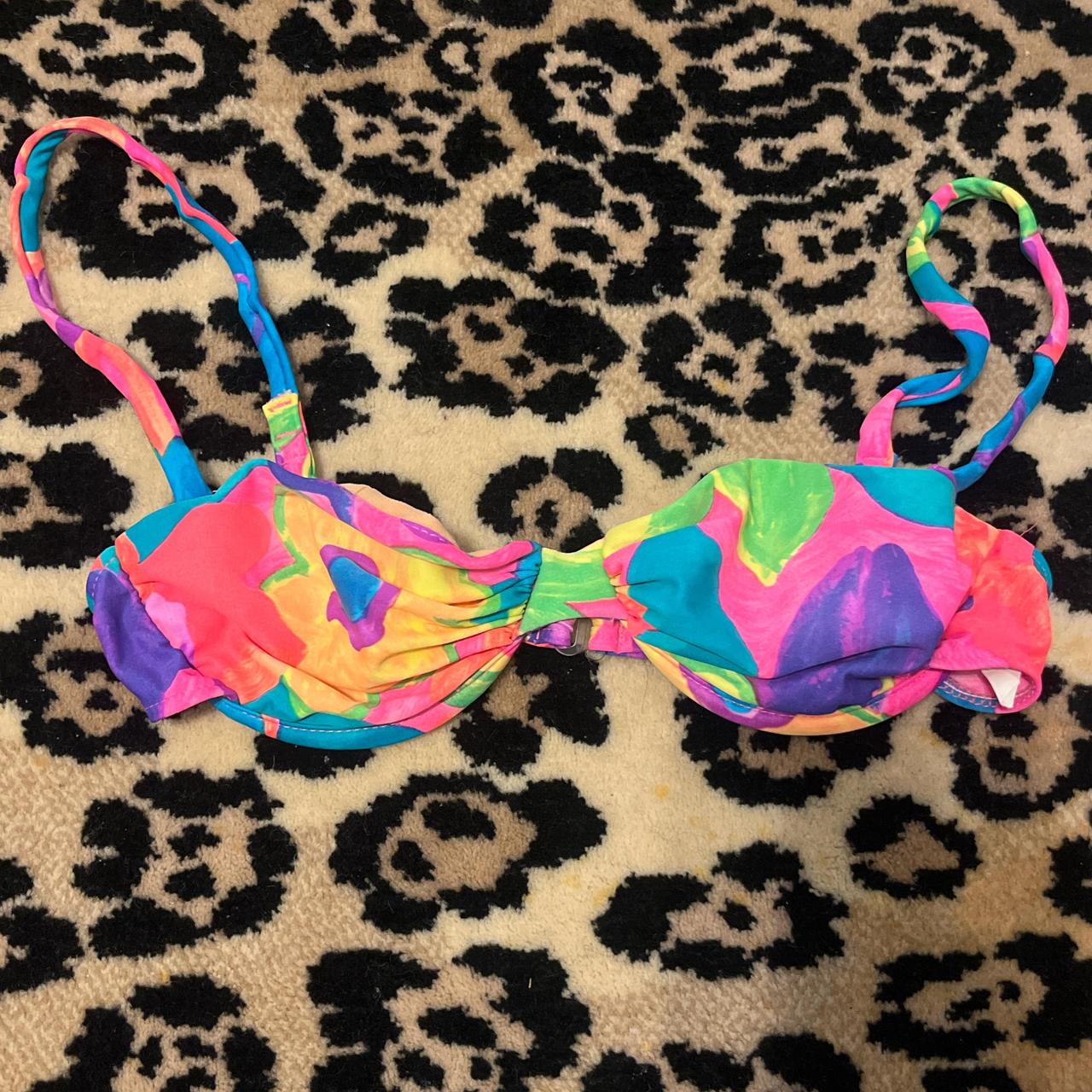 item listed by oldclothesceg