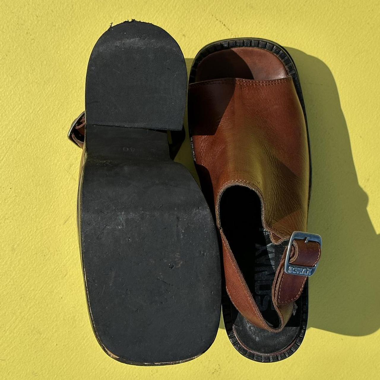 Women's Black and Brown Sandals (6)