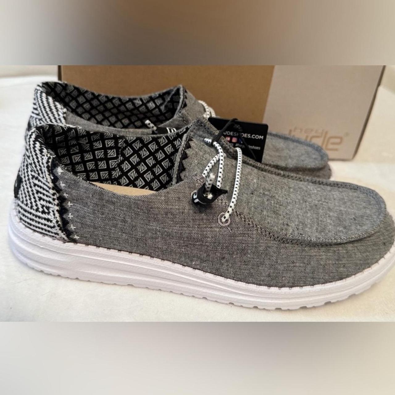 item listed by five_eleven