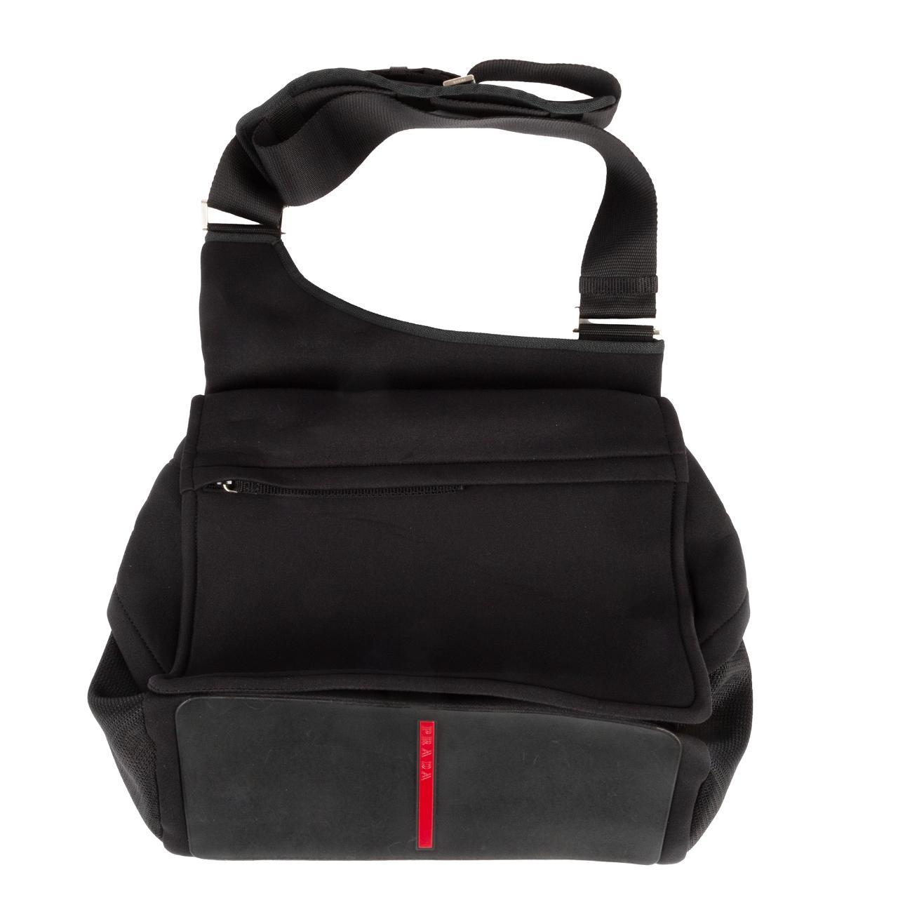 バッグ PRADA FW1999 Nylon Mesh Shoulder Bag Prada Sport FW1999 Black Nylon Shoulder Bag with | Depop