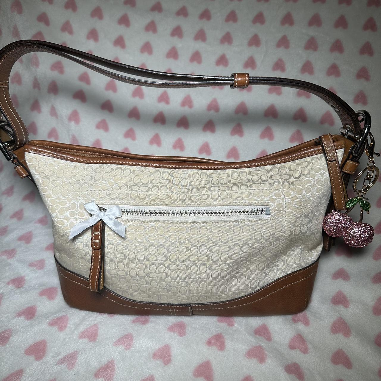 Coach off offers white brown leather shoulder