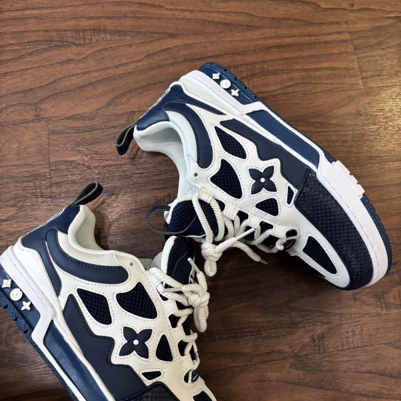 item listed by ckgarms_