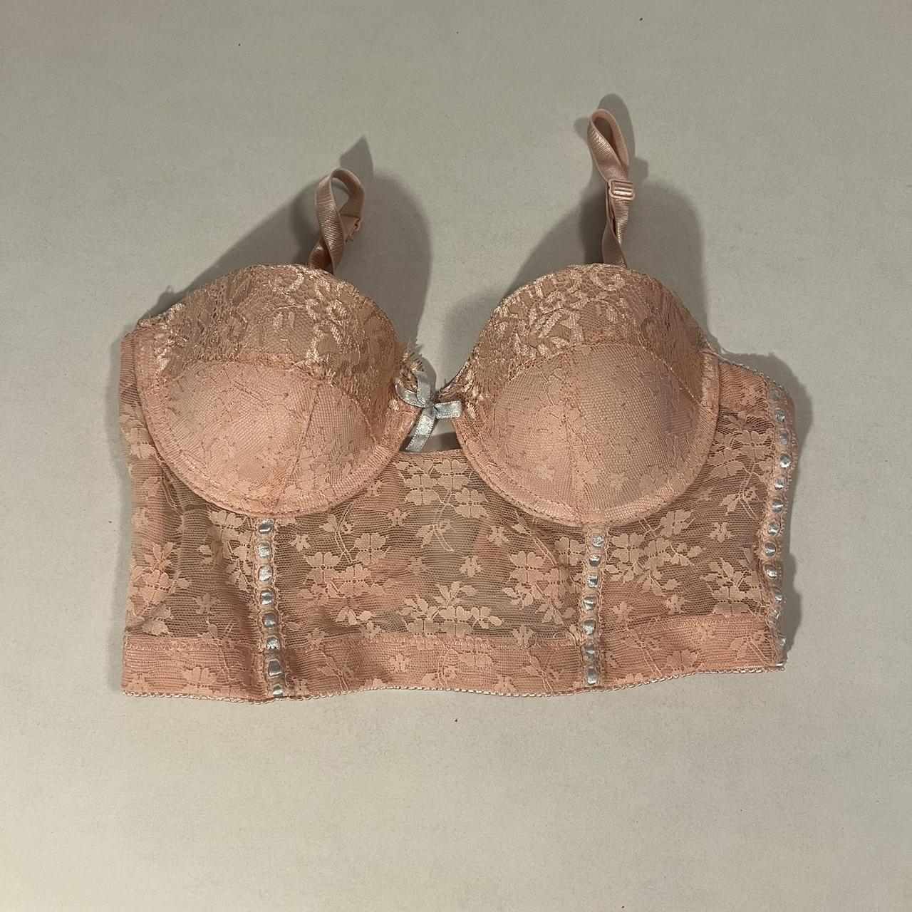 item listed by 30snxtc