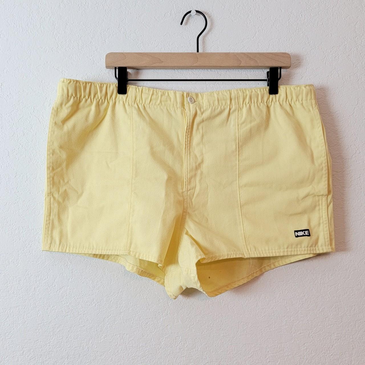 Nike vintage hotsell drawstring shorts