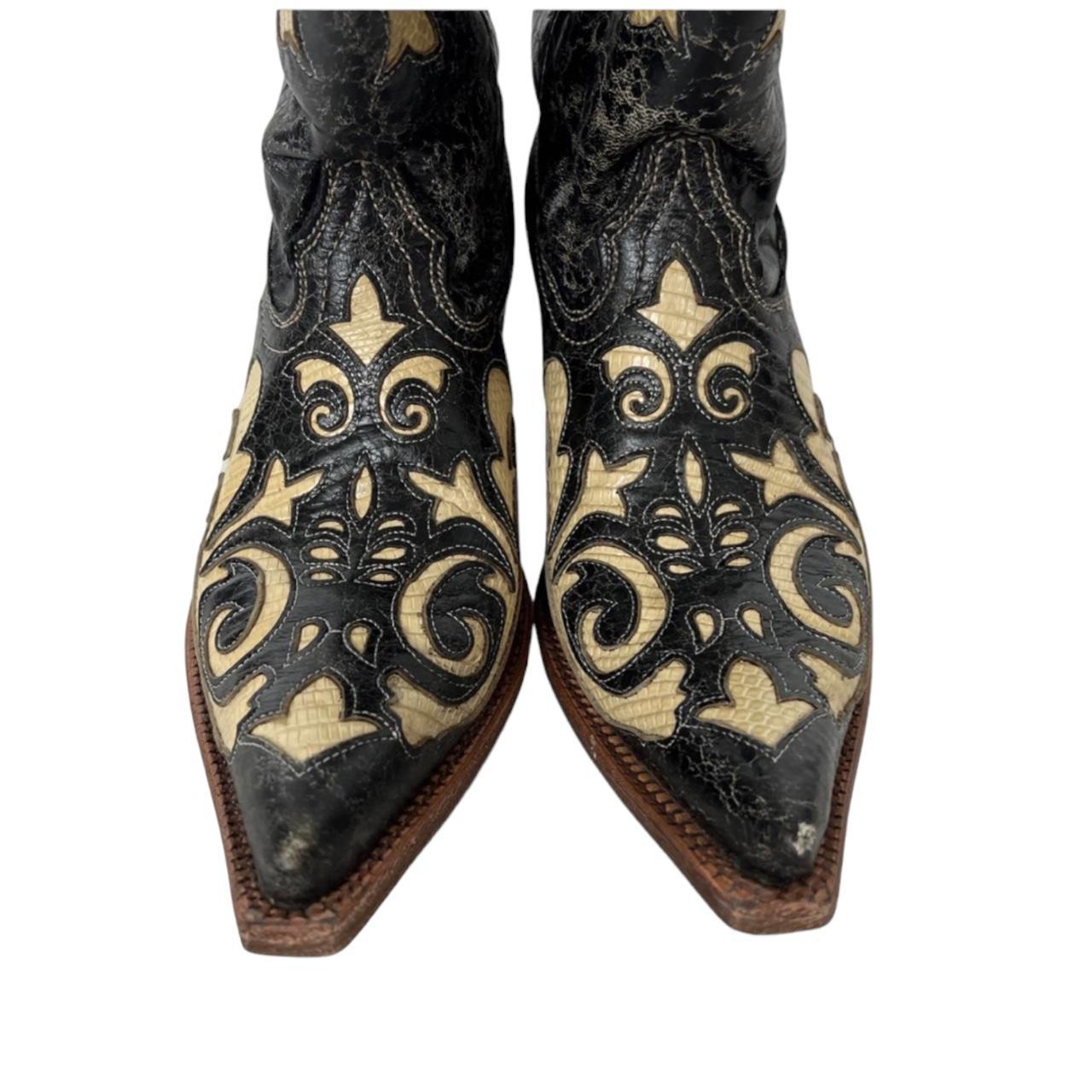 Vintage black distressed cowboy boots Sz10 - Depop