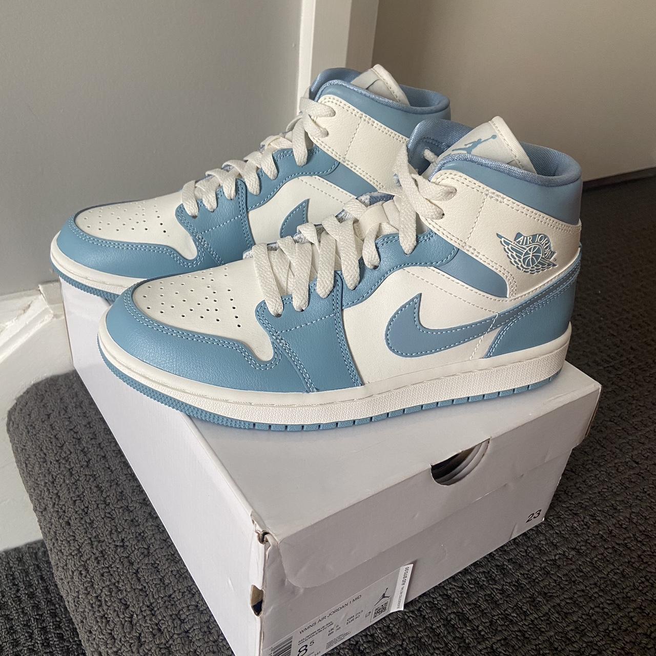 Court Lux Aleali May Jordan 10 Maya Moore 10 Court Lux Jordan 10 Top