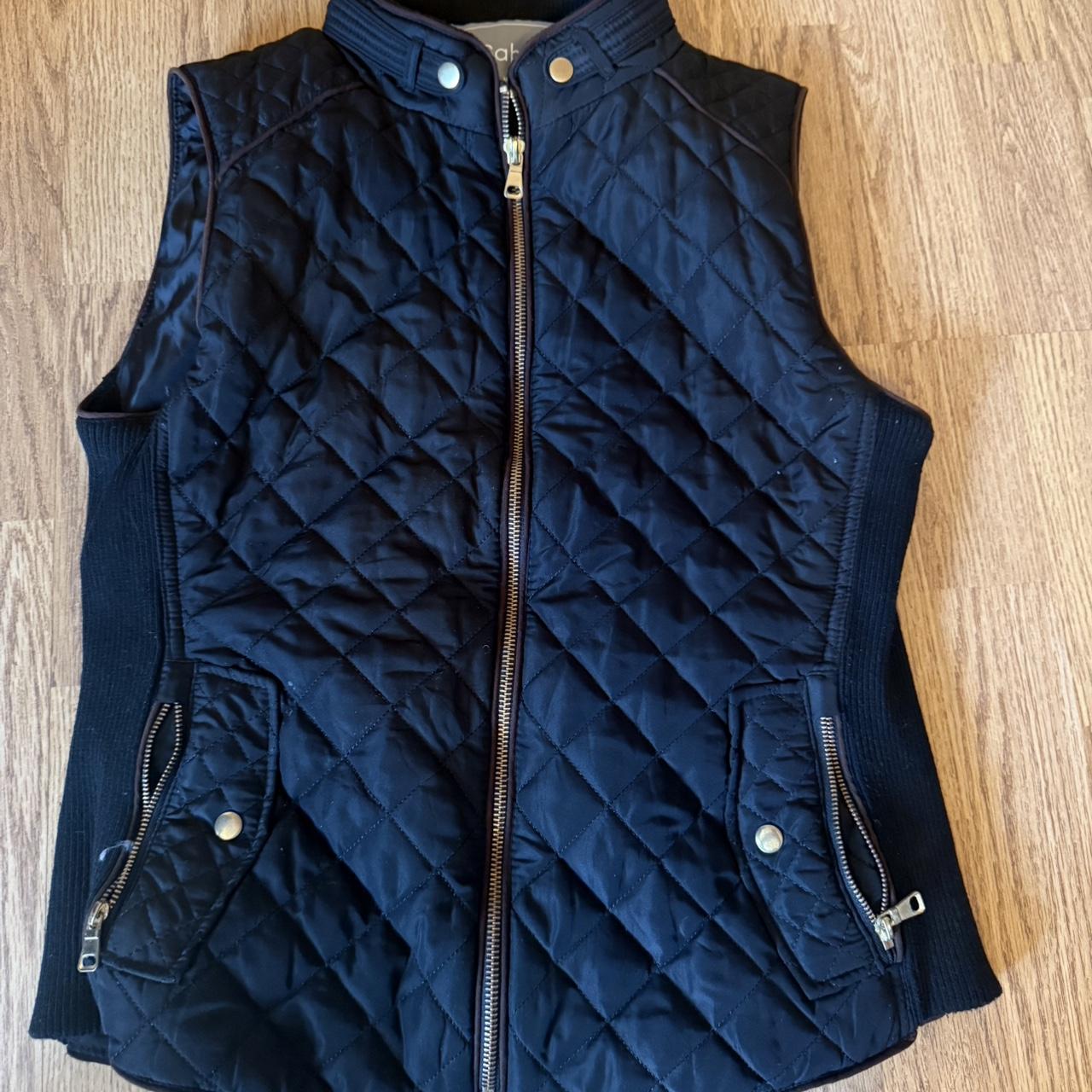 item listed by akgreen23