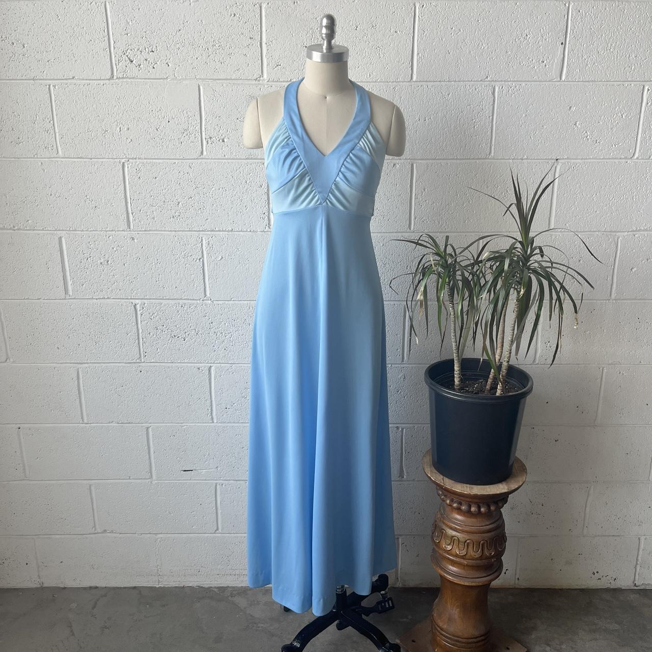 70s Vintage Pastel Blue Color Block Halter Top Open... - Depop