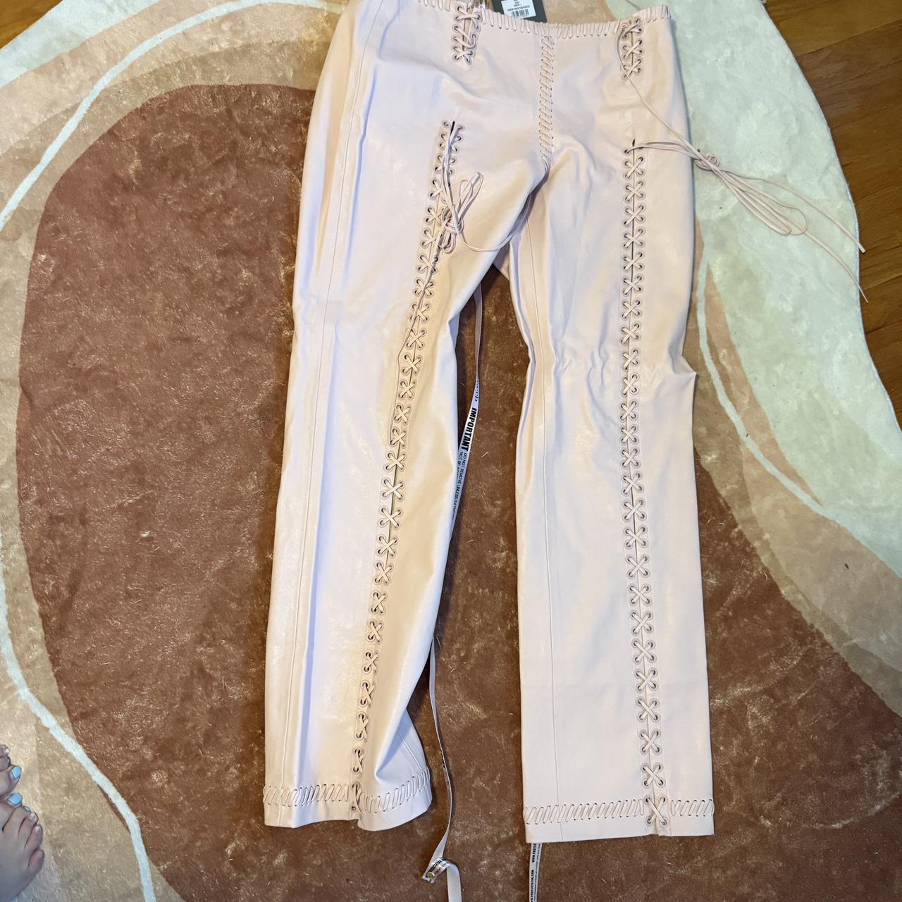 item listed by lifeof_mia