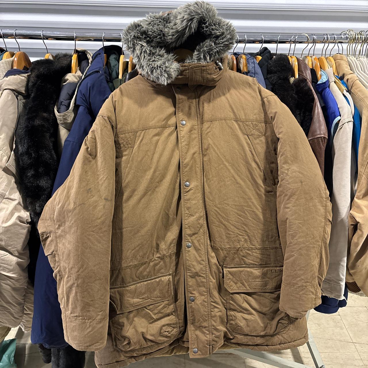 item listed by 888vntgg