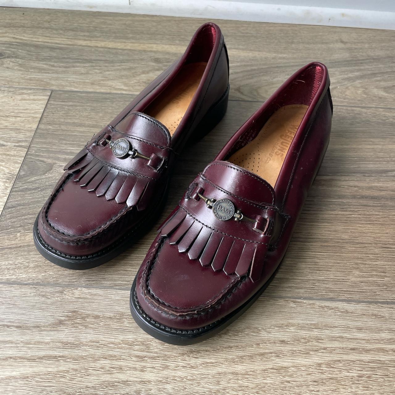 G.H. Bass loafers Leather upper Size womens 7... - Depop