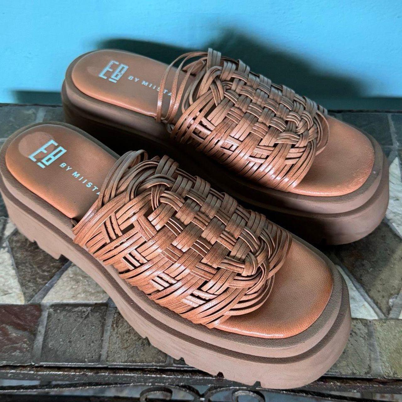 Paloma wool-yin-yang - Depop