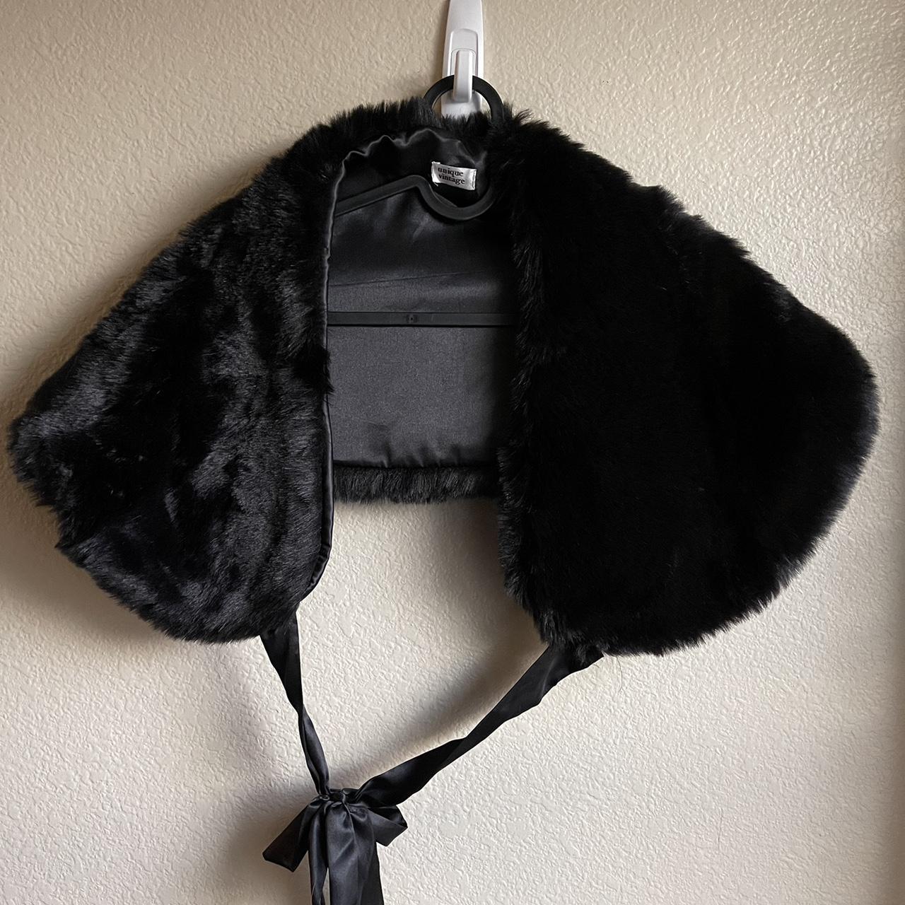 Faux Fur Shawl Depop   P0 